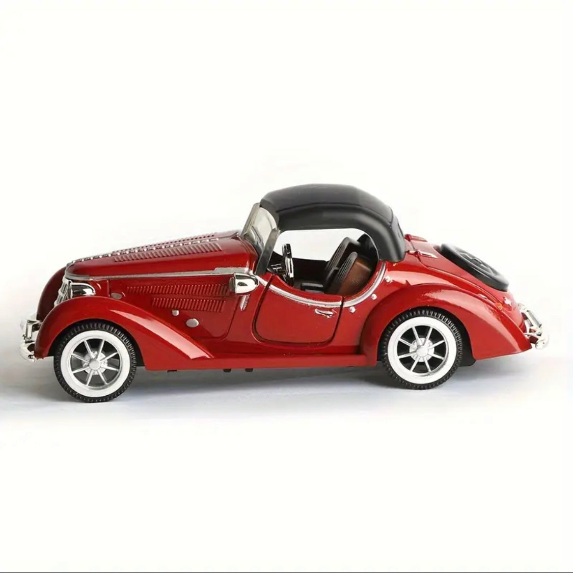 Voiture miniature en alliage – Le charme du vintage, pensé pour les enfants