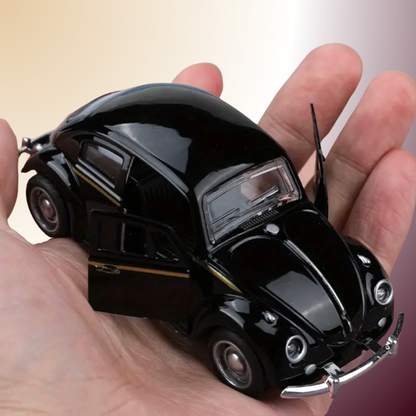 Voiture rétro en fonte à rebond – Le charme authentique du métal et du mouvement